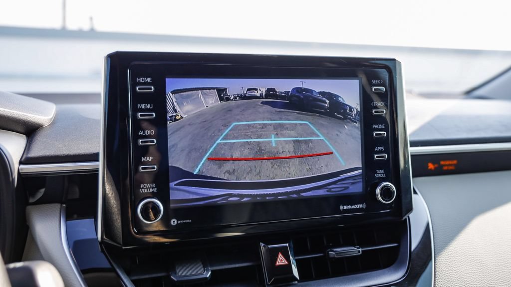 Used 2021 Toyota Corolla LE w/ Carpet Mat Package (TMS) FWD image 28