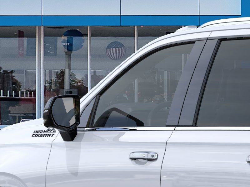 New 2026 Chevrolet Suburban High Country AWD/4WD image 12