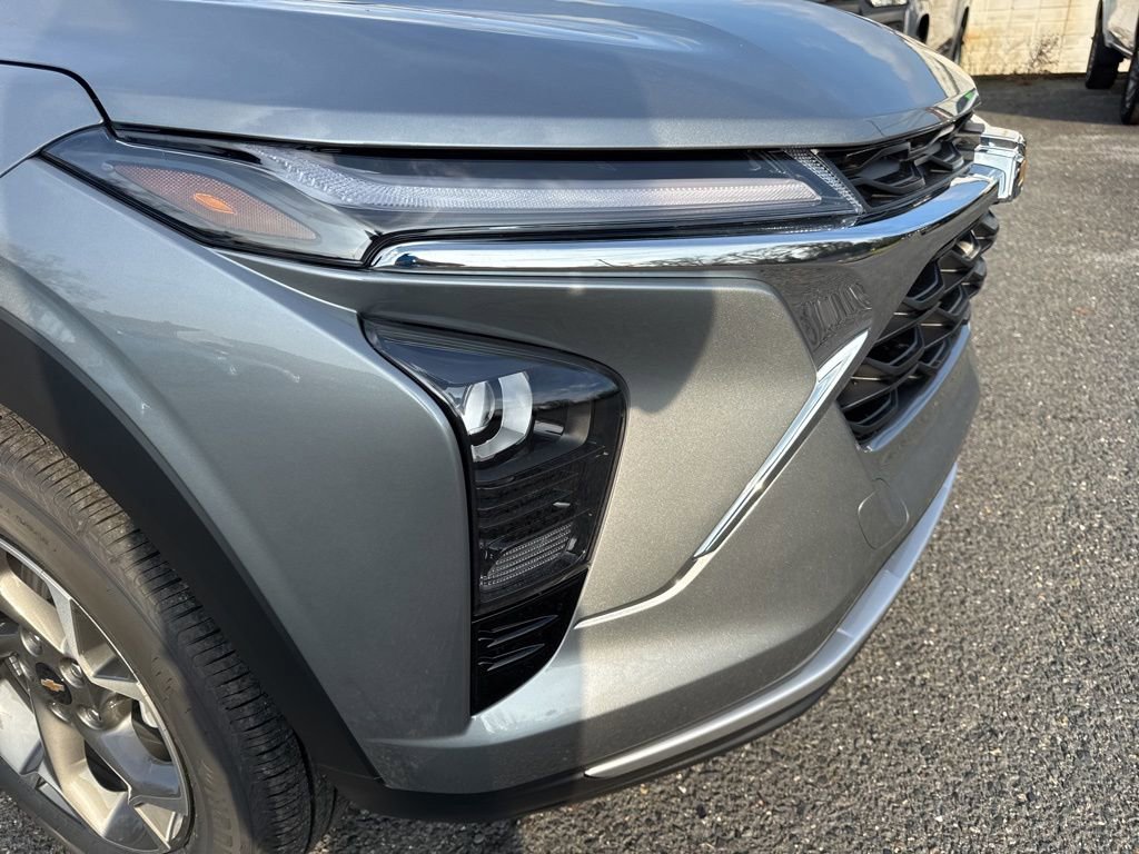 New 2026 Chevrolet Trax LT w/ LT Convenience Package image 36