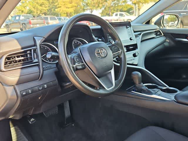 Used 2022 Toyota Camry LE FWD image 10