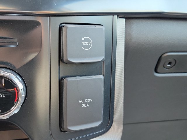 Used 2025 Ford F150 Platinum w/ Equipment Group 702A High AWD/4WD image 32