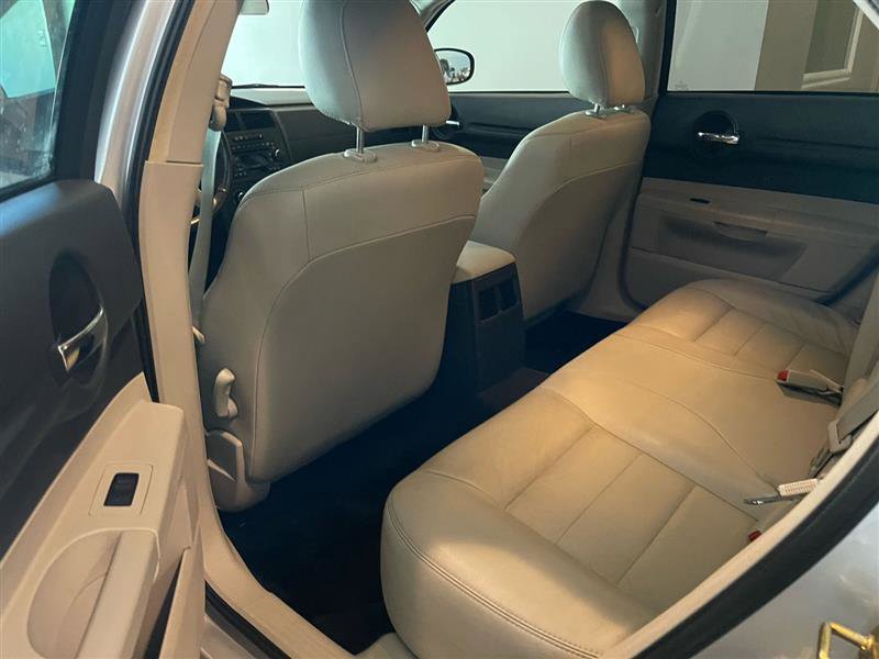 Used 2005 Dodge Magnum R/T w/ Convenience Group II image 32