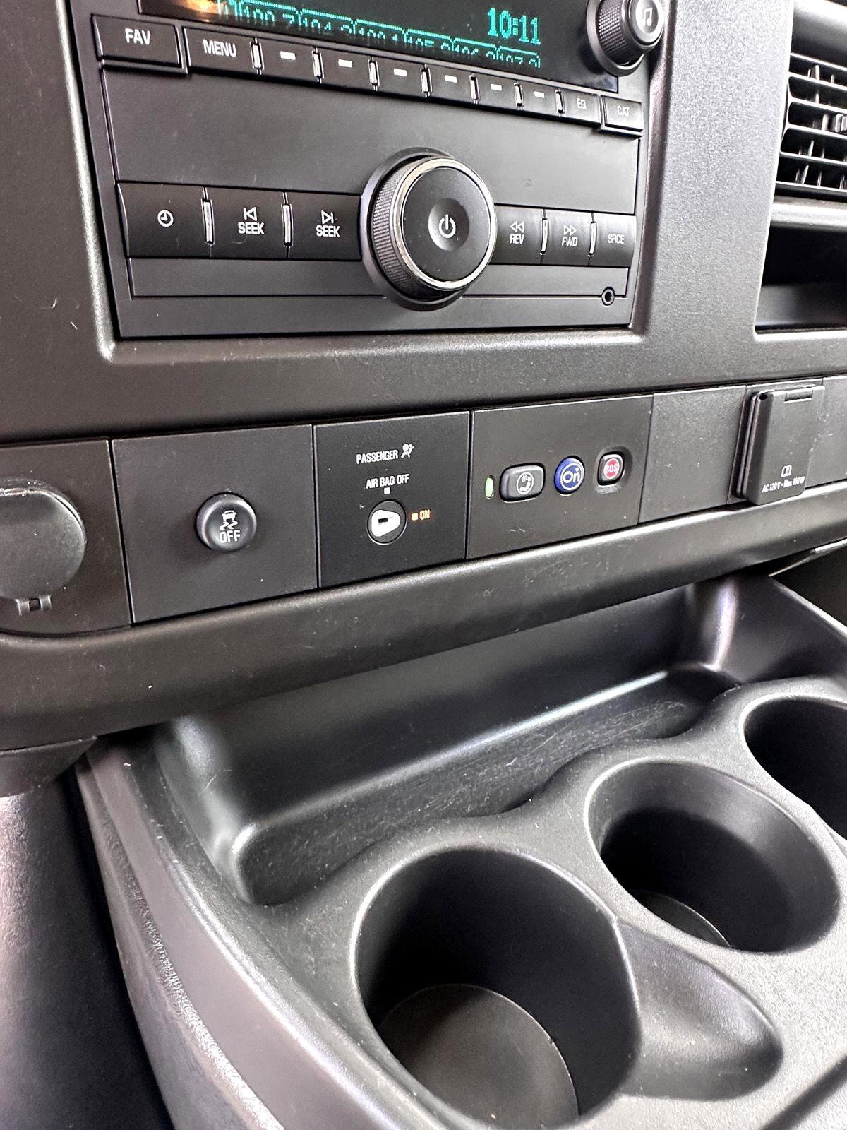 Used 2022 Chevrolet Express 3500 LS image 16