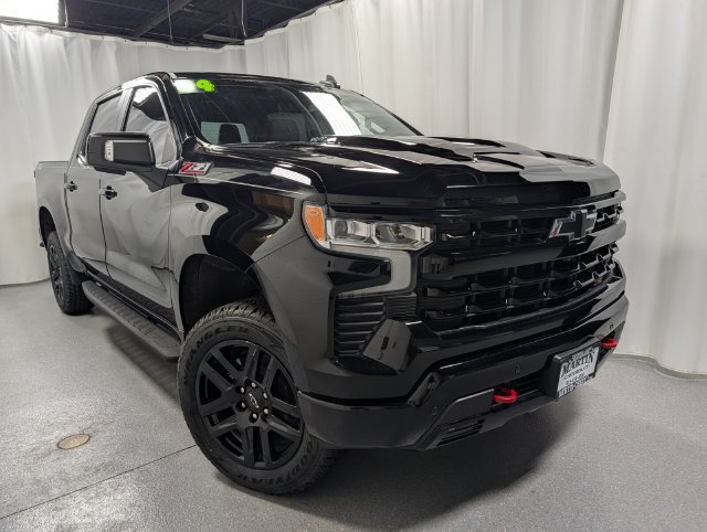 Certified 2024 Chevrolet Silverado 1500 LT Trail Boss w/ LT Trail Boss Premium Package AWD/4WD image 2