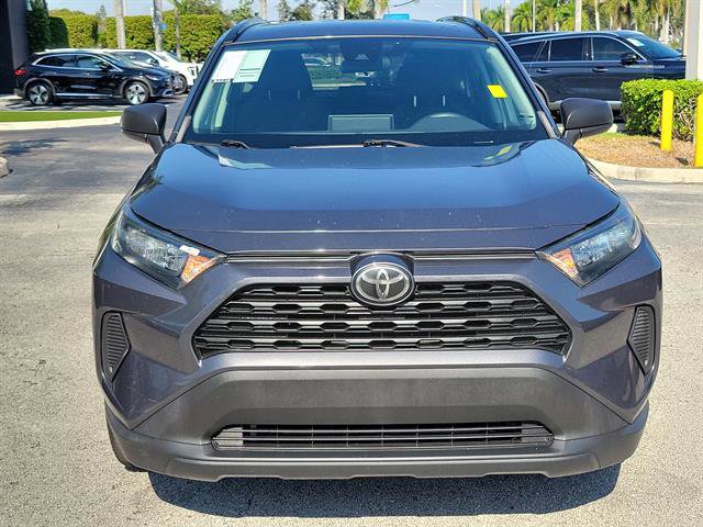 Used 2019 Toyota RAV4 LE image 8