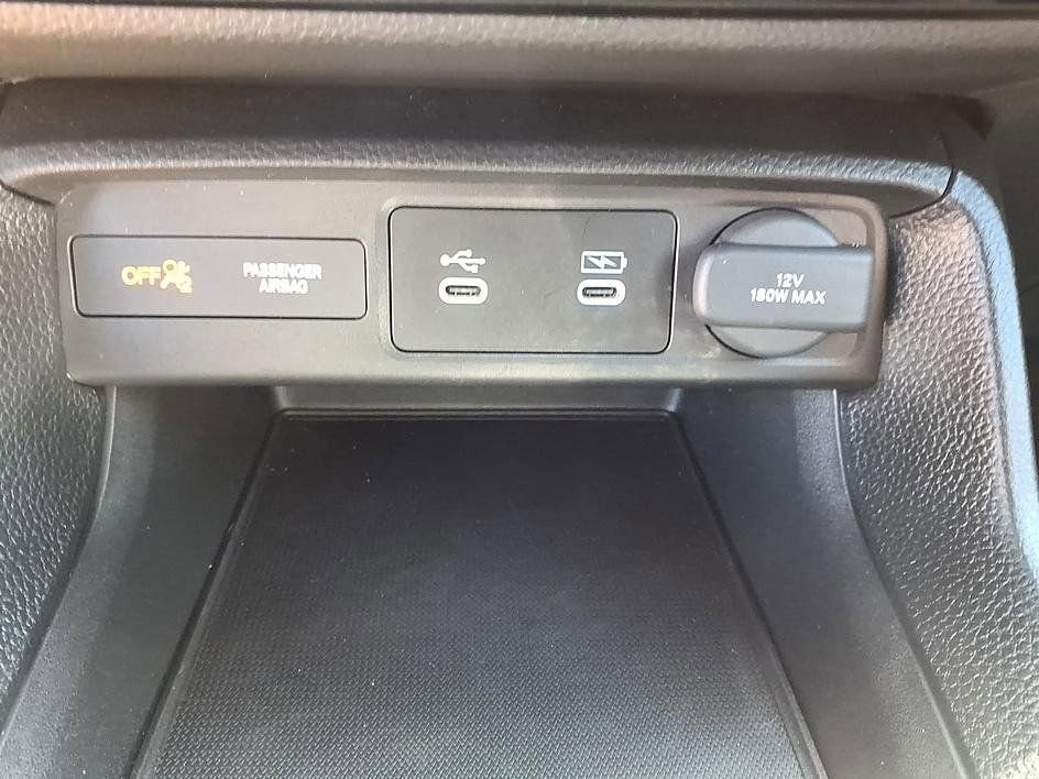 Used 2025 Honda Civic Sport image 27