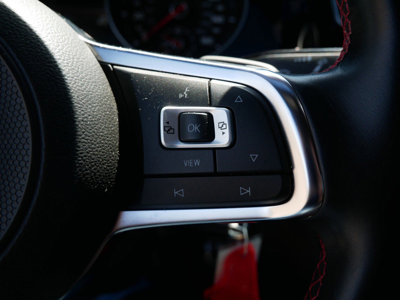 Used 2020 Volkswagen GTI S FWD image 25