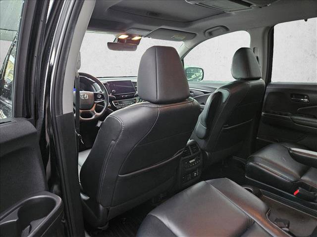 Used 2020 Honda Pilot Touring image 19