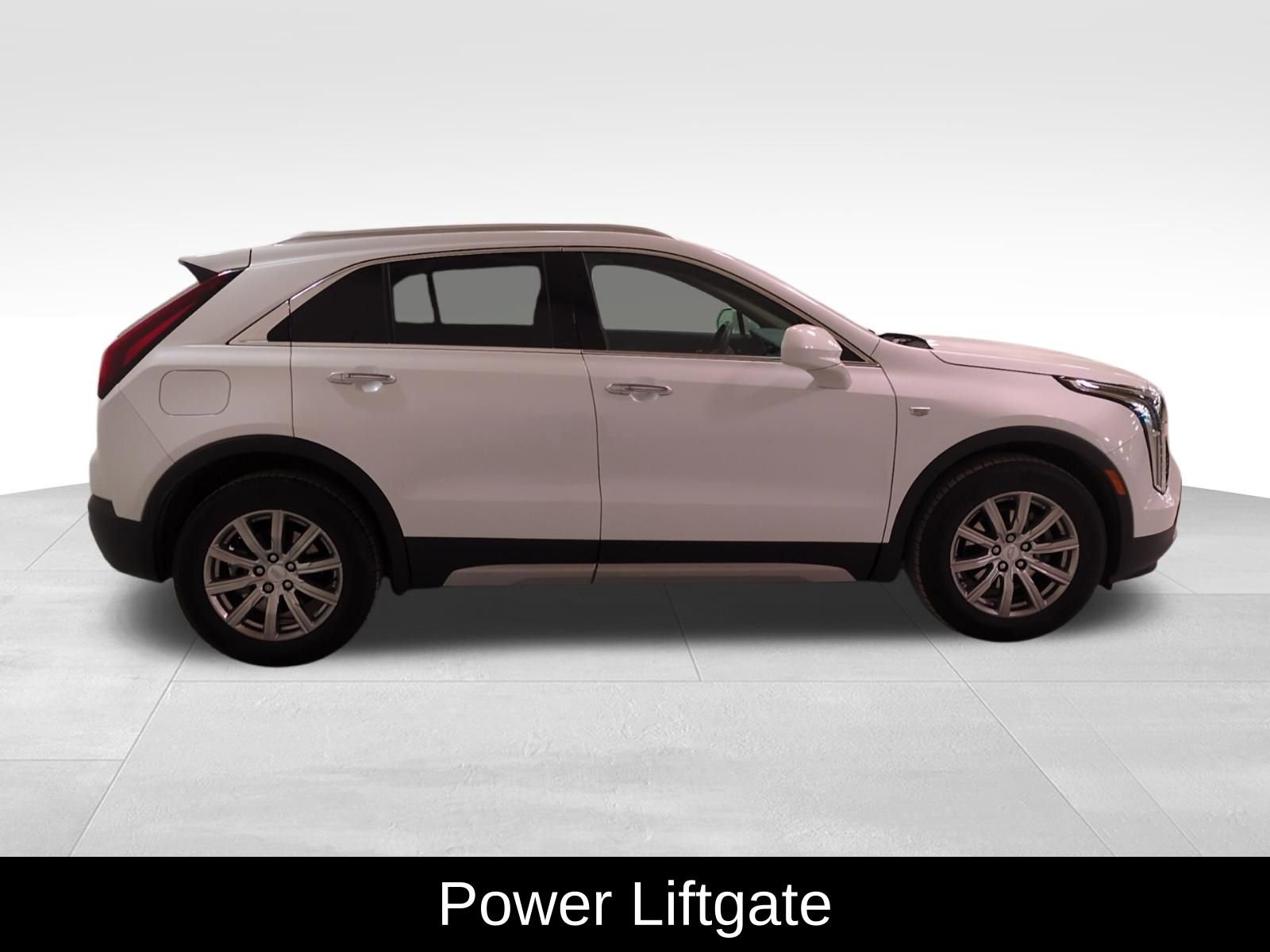 Used 2020 Cadillac XT4 Premium Luxury w/ Cold Weather Package image 3