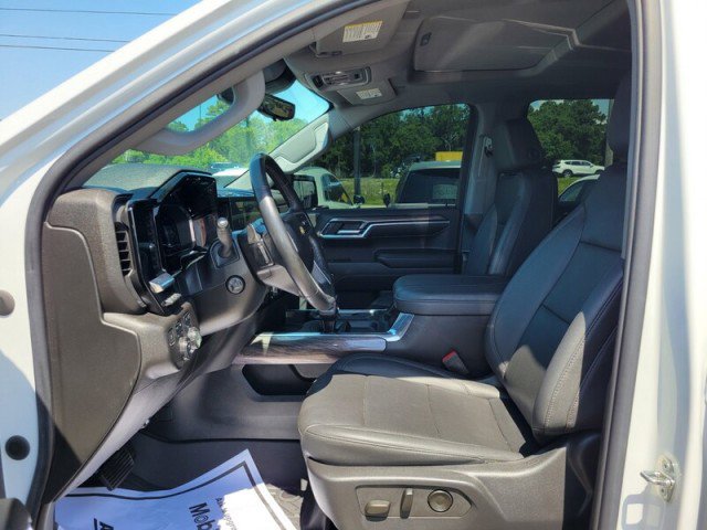 Used 2023 Chevrolet Silverado 1500 LTZ w/ LTZ Premium Package image 21