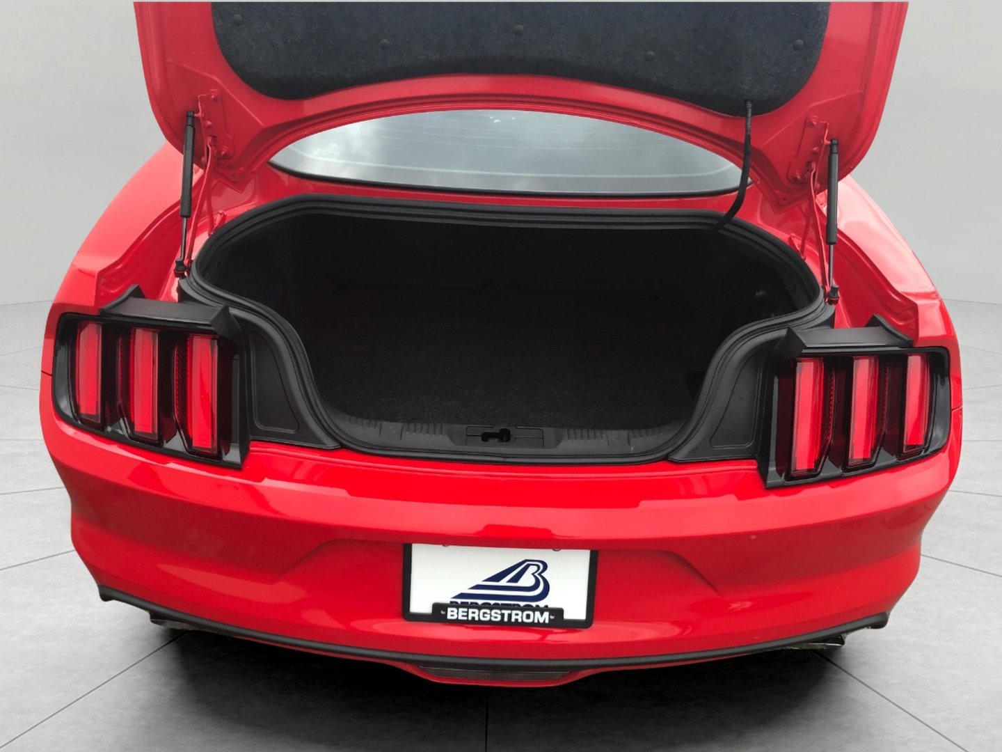 Used 2015 Ford Mustang GT Premium w/ Equipment Group 401A RWD image 12