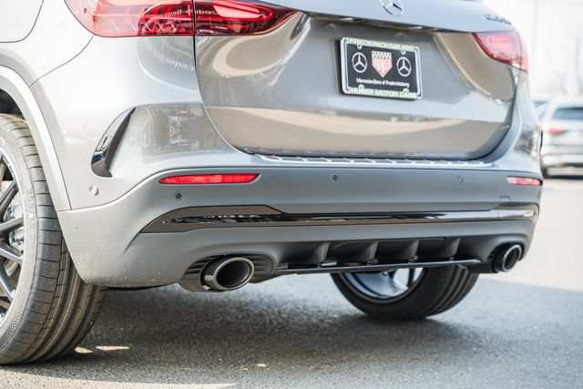 New 2026 Mercedes-Benz GLA 35 AMG 4MATIC image 9