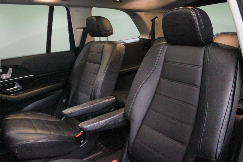 Used 2023 Mercedes-Benz GLS 450 4MATIC image 25