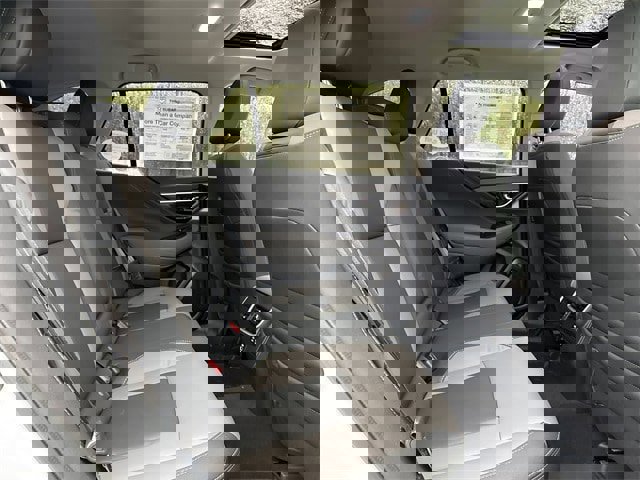 Used 2025 Subaru Outback Onyx Edition w/ Popular Package #2 image 17