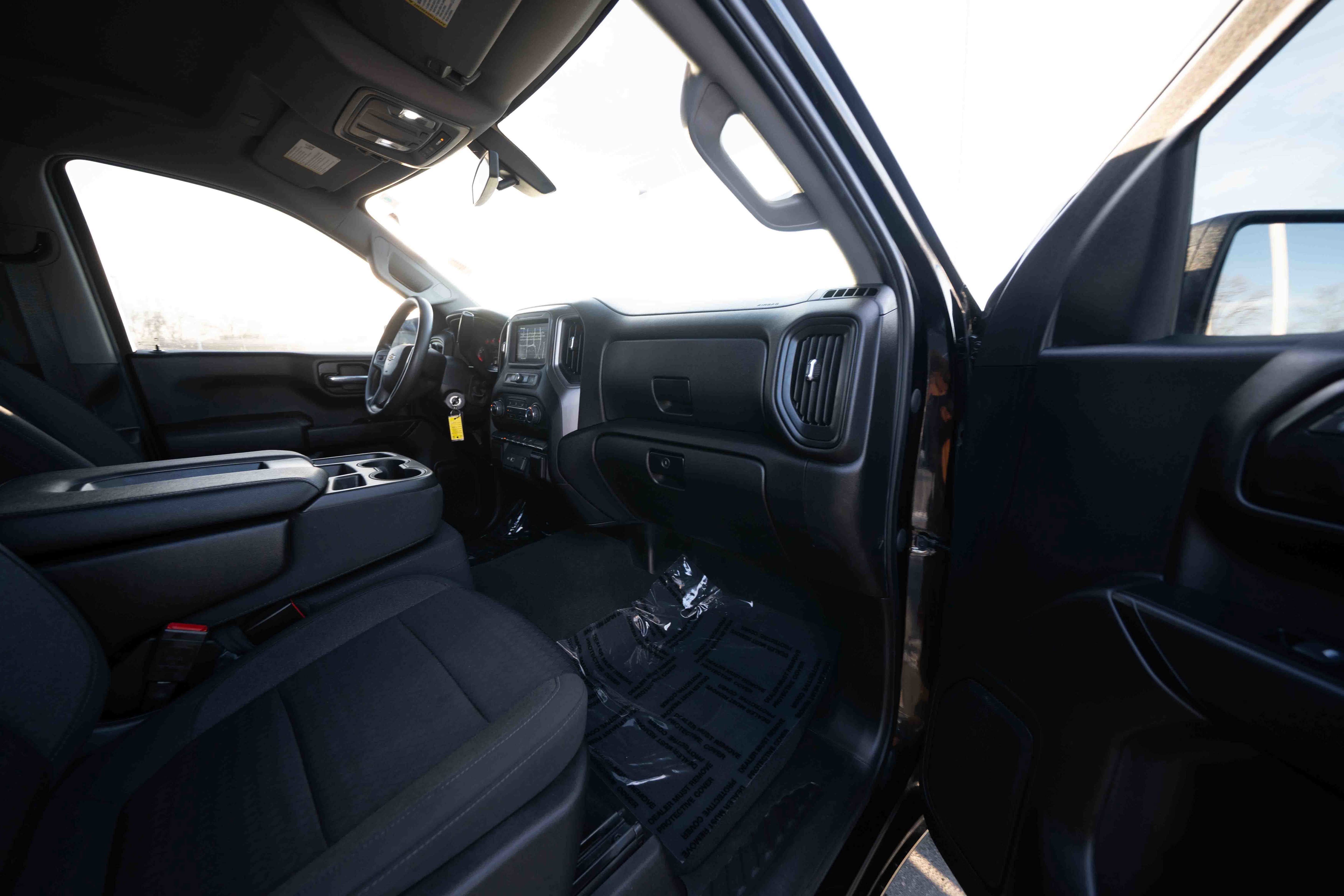 Used 2022 Chevrolet Silverado 1500 Custom image 25