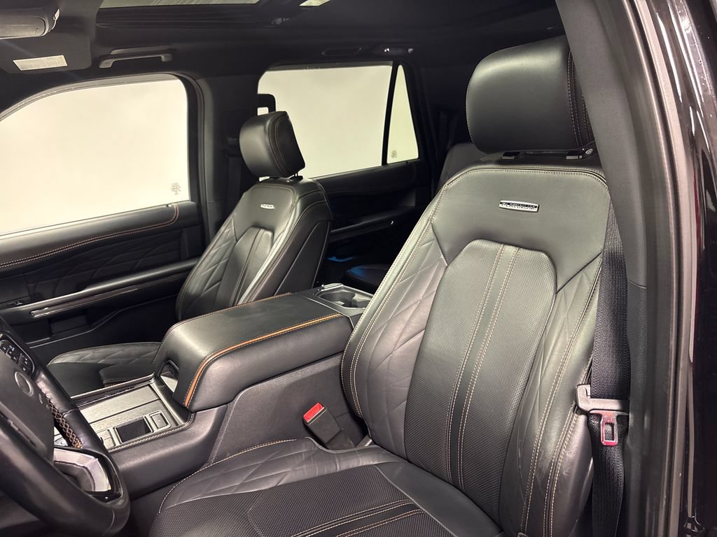 Used 2023 Ford Expedition Max Platinum RWD image 24