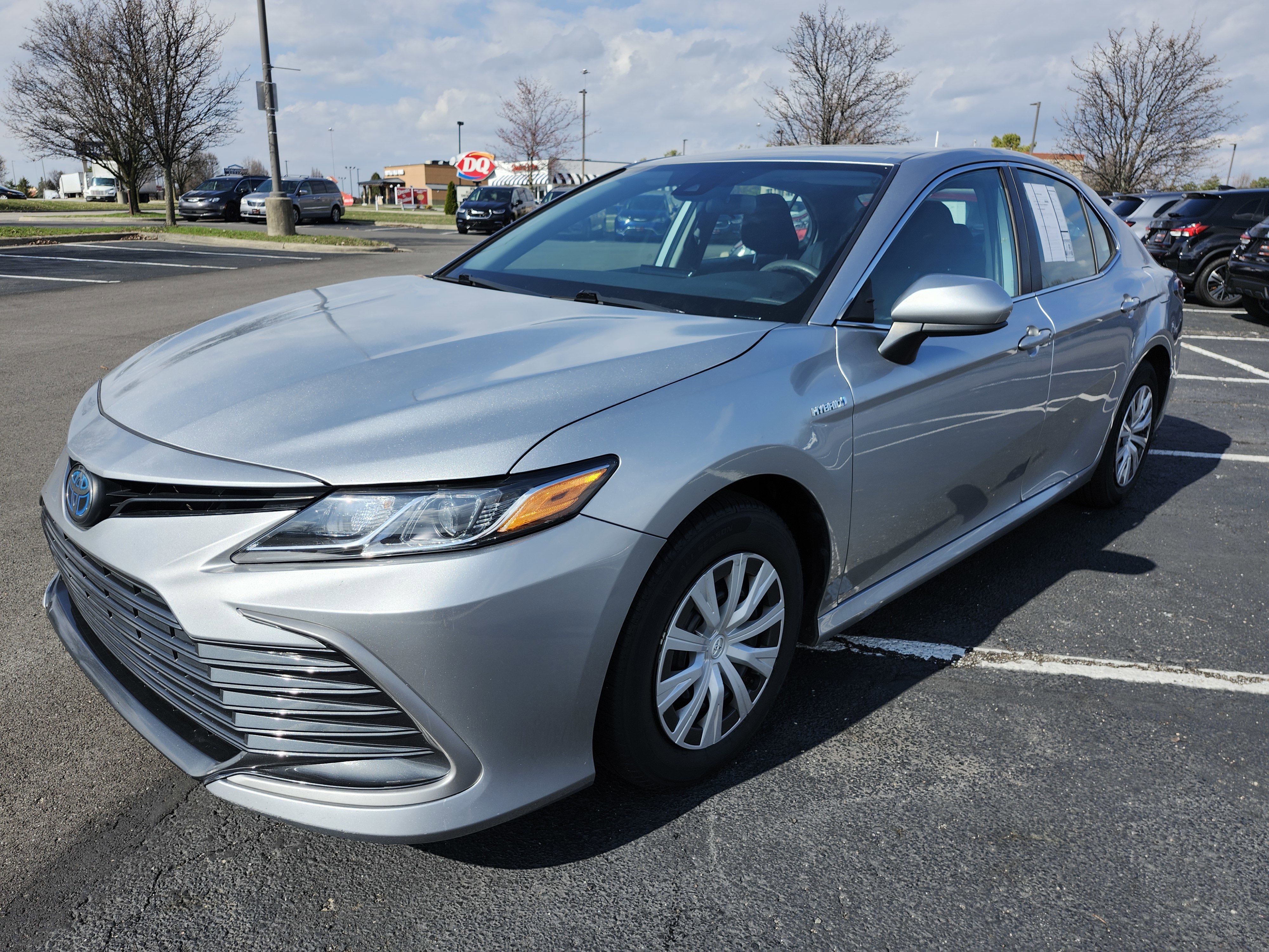 Used 2021 Toyota Camry LE image 13