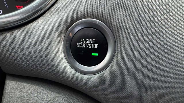 Used 2020 Chevrolet Malibu LT image 23