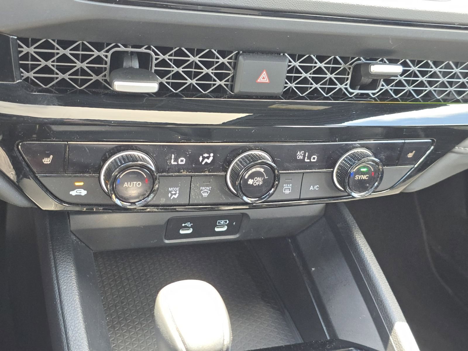 Used 2024 Honda Accord Sport image 33