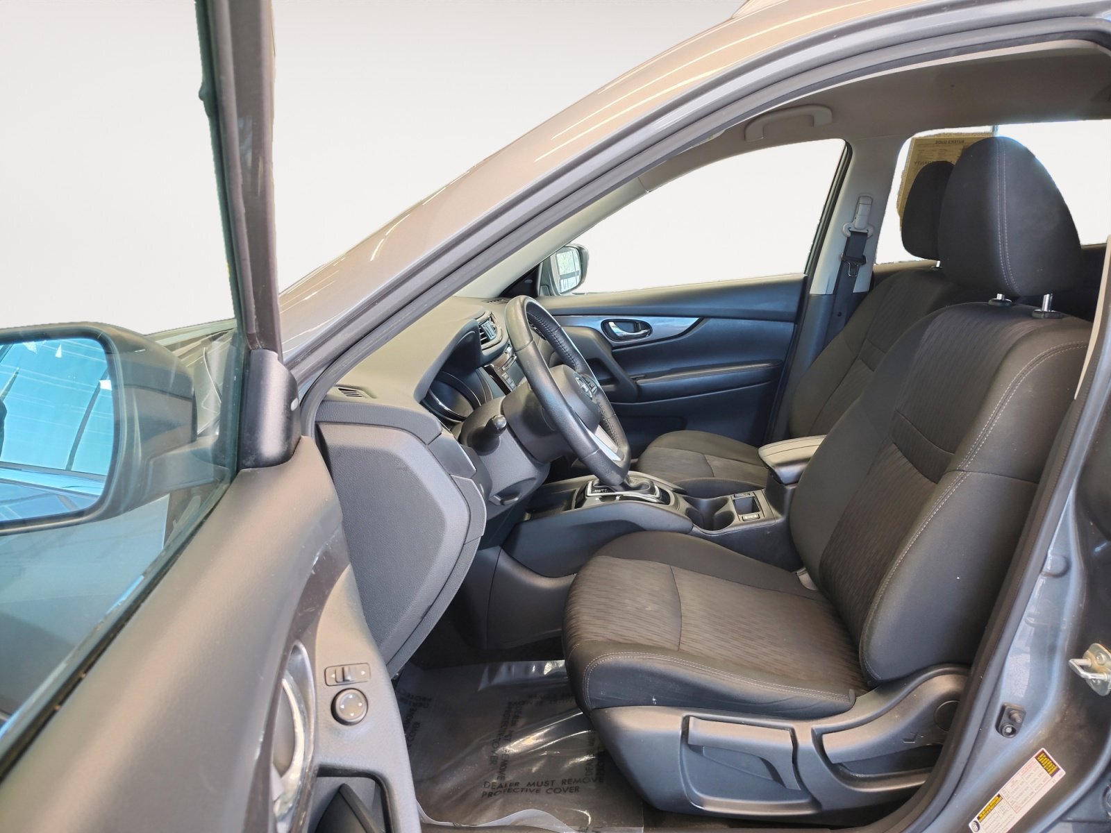 Used 2020 Nissan Rogue S w/ Special Edition Package image 23