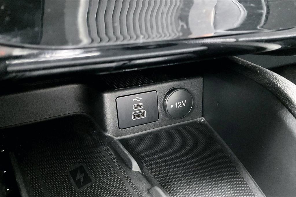 Used 2024 Ford Escape SE w/ PHEV Premium Package image 26