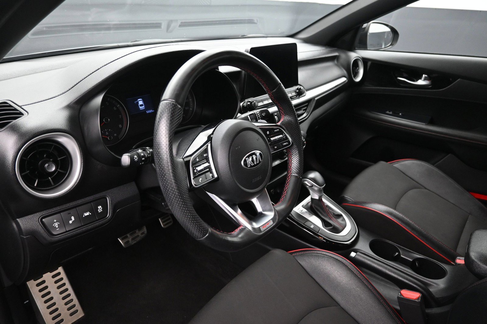 Used 2021 Kia Forte GT FWD image 10