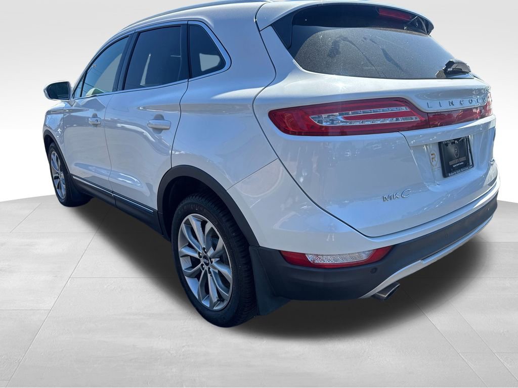 Used 2018 Lincoln MKC Select w/ Select Plus Package AWD/4WD image 3