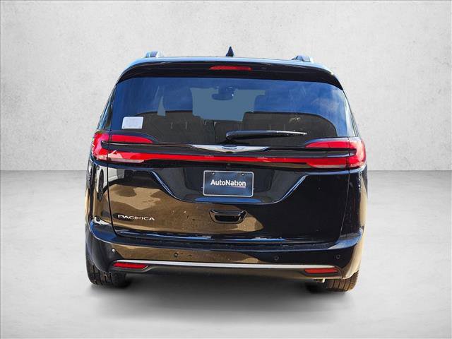 New 2026 Chrysler Pacifica Pinnacle FWD image 7
