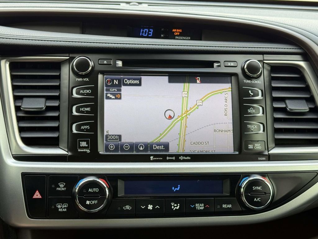 Used 2019 Toyota Highlander Limited Platinum image 12