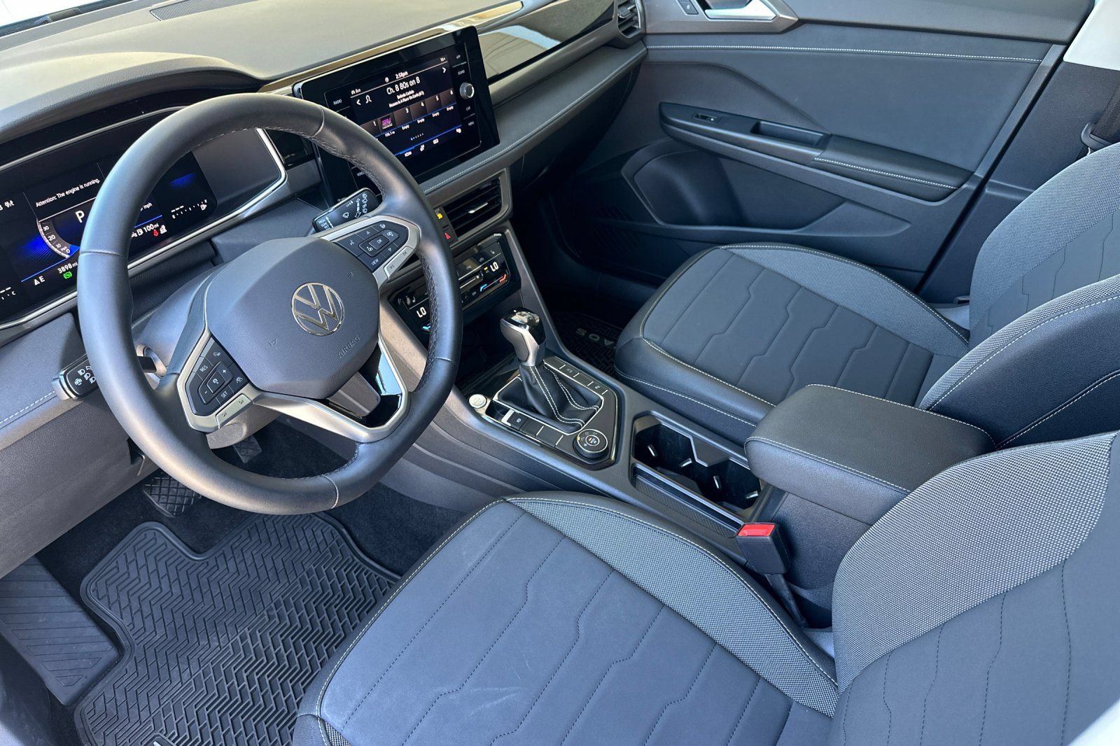 Certified 2026 Volkswagen Taos SE AWD/4WD image 10