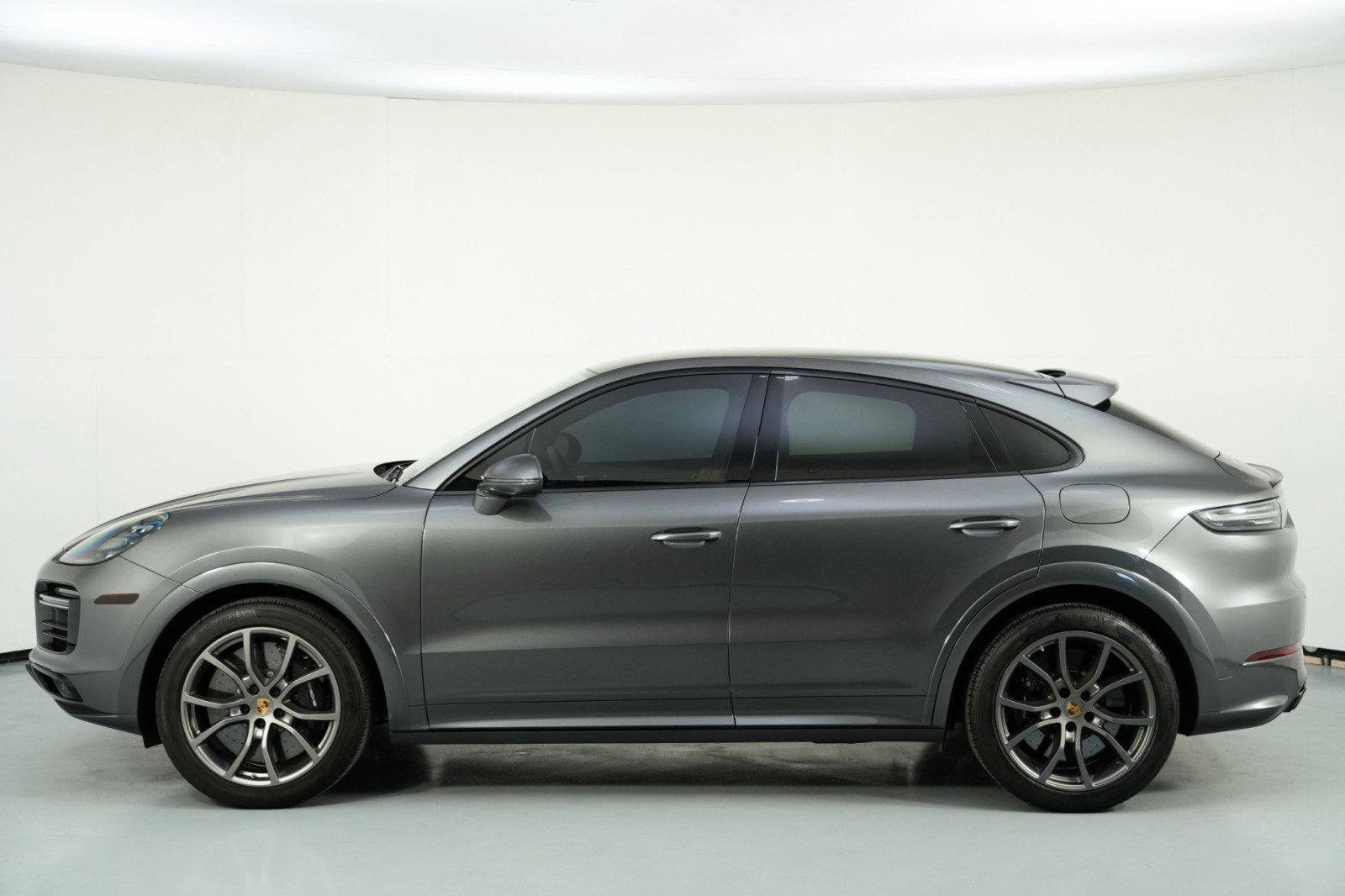 Used 2022 Porsche Cayenne Turbo S image 55