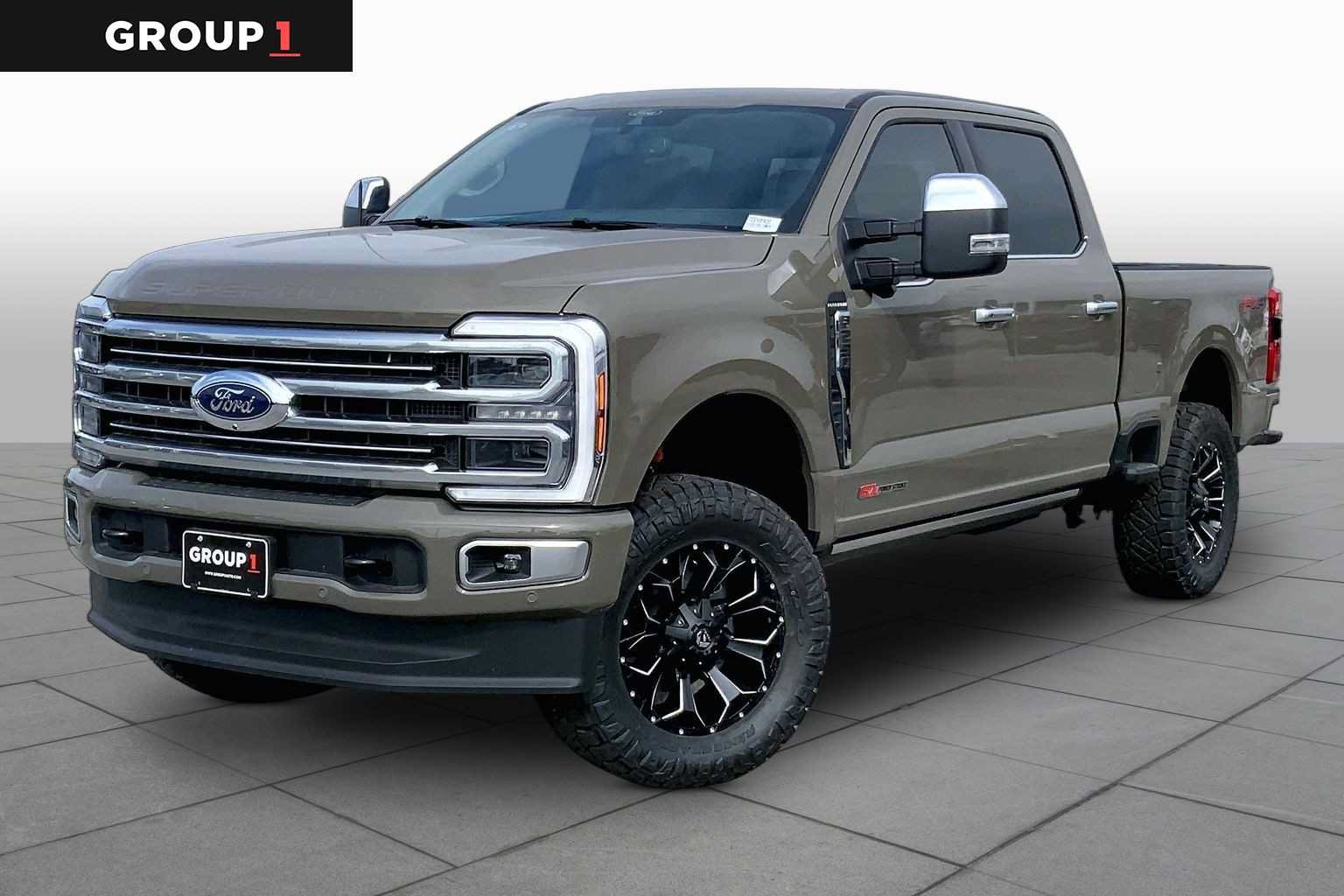 New 2026 Ford F250 Platinum w/ Platinum Plus Package AWD/4WD image 1
