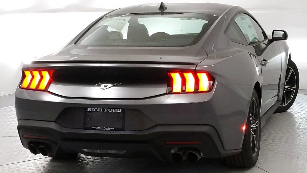 New 2025 Ford Mustang Premium image 4