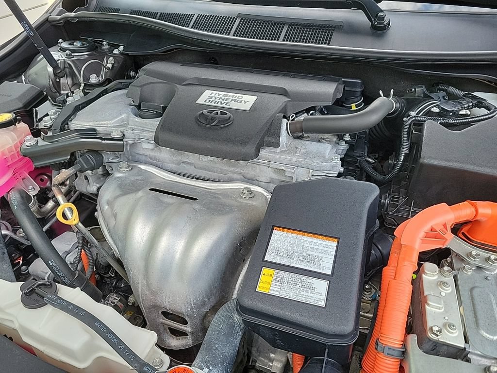 Used 2016 Toyota Camry XLE w/ Moonroof Package FWD image 31