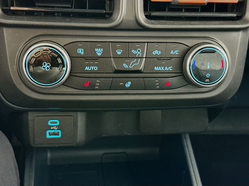 Used 2023 Ford Maverick XLT w/ Equipment Group 300A Standard image 14