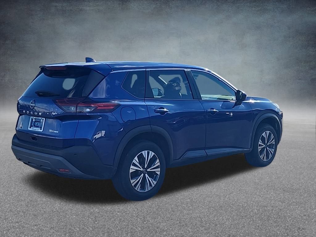 Used 2023 Nissan Rogue SV image 7