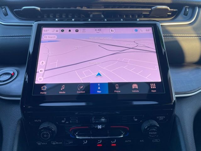 Used 2025 Jeep Grand Cherokee L Limited image 21