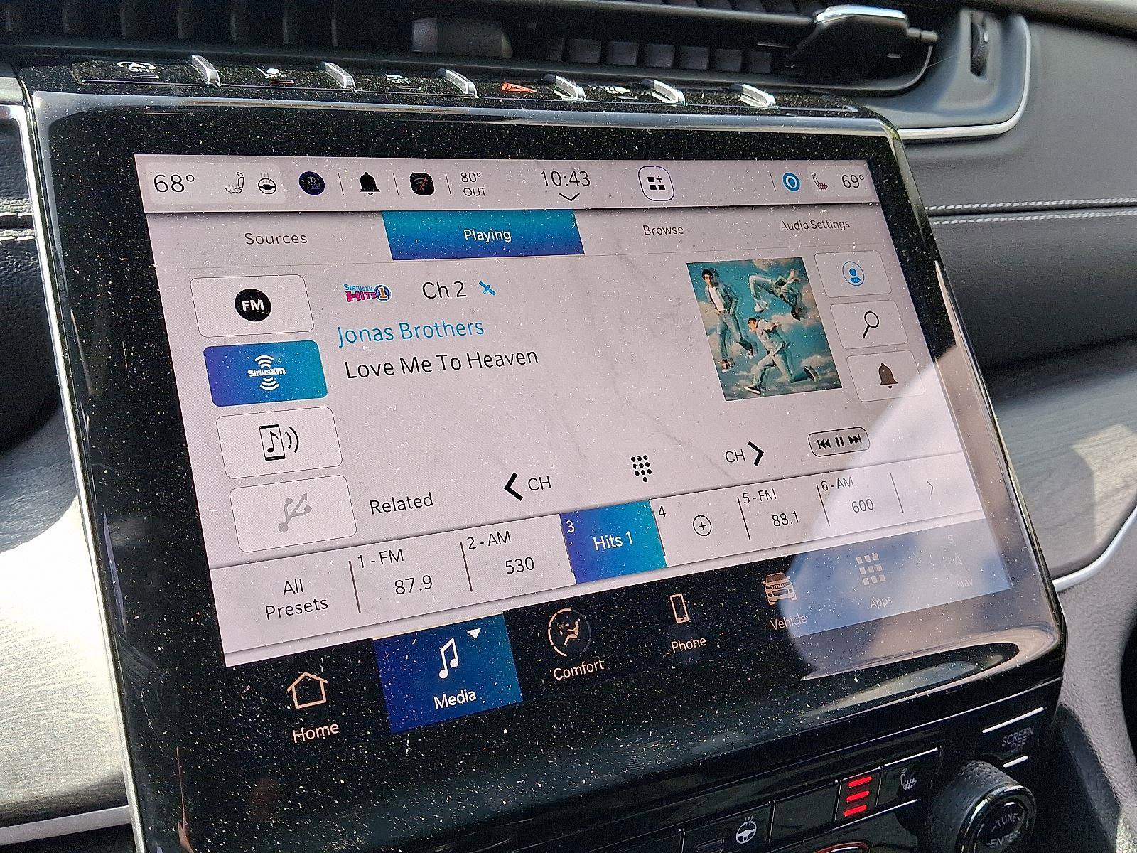 New 2025 Jeep Grand Cherokee L Limited w/ Black Appearance Package image 14