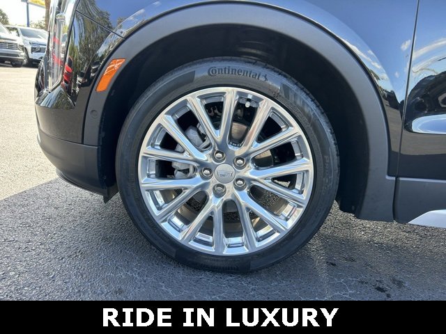 Used 2021 Cadillac XT4 Premium Luxury w/ LPO, Radiant Package image 9