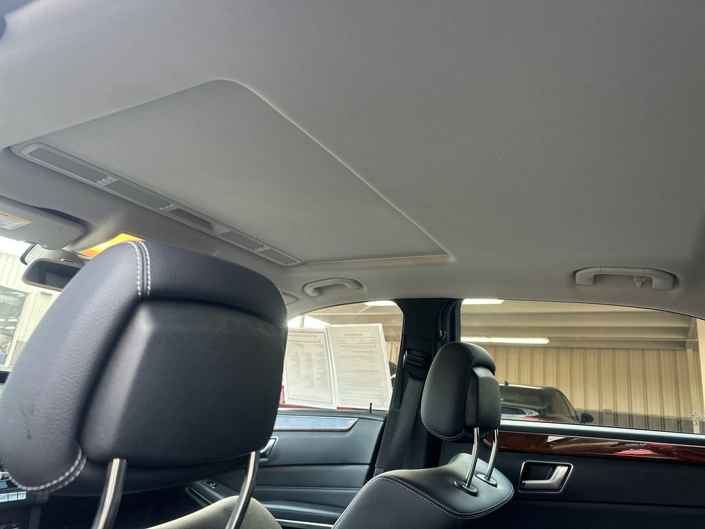 Used 2014 Mercedes-Benz E 350 Sedan image 22