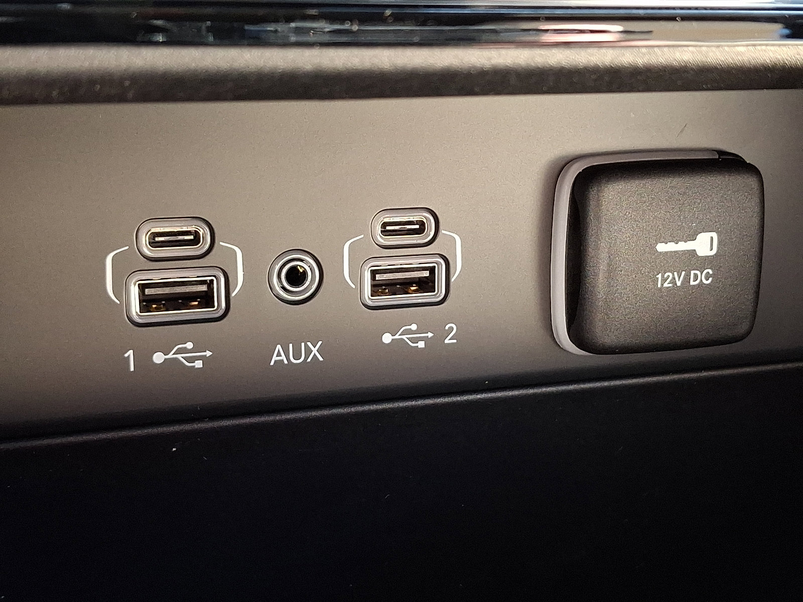 New 2026 Jeep Grand Cherokee Limited image 15