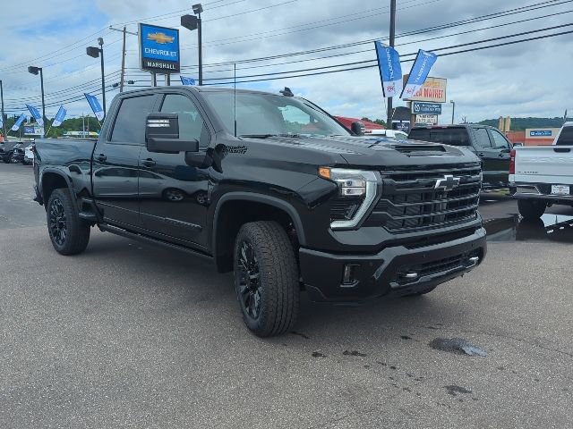 New 2026 Chevrolet Silverado 2500 High Country w/ Midnight Edition AWD/4WD image 5