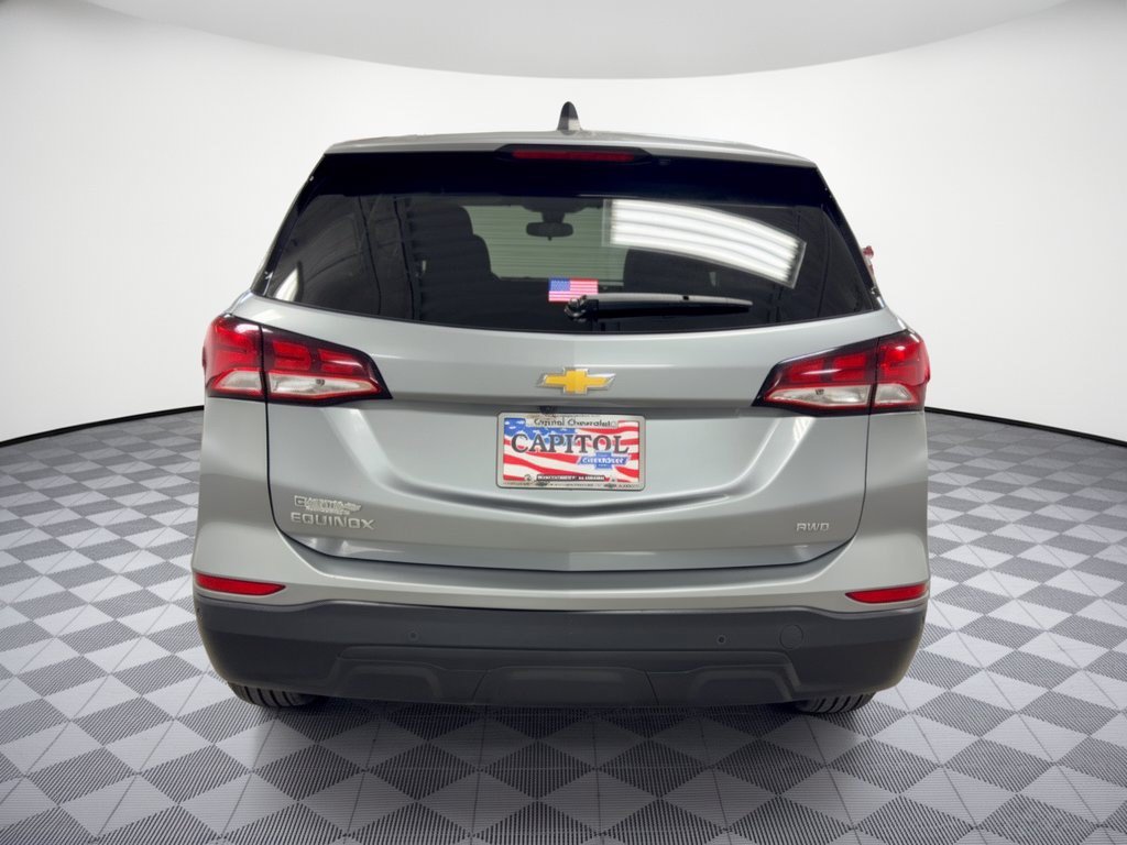 Used 2023 Chevrolet Equinox LS w/ LS Convenience Package AWD/4WD image 11