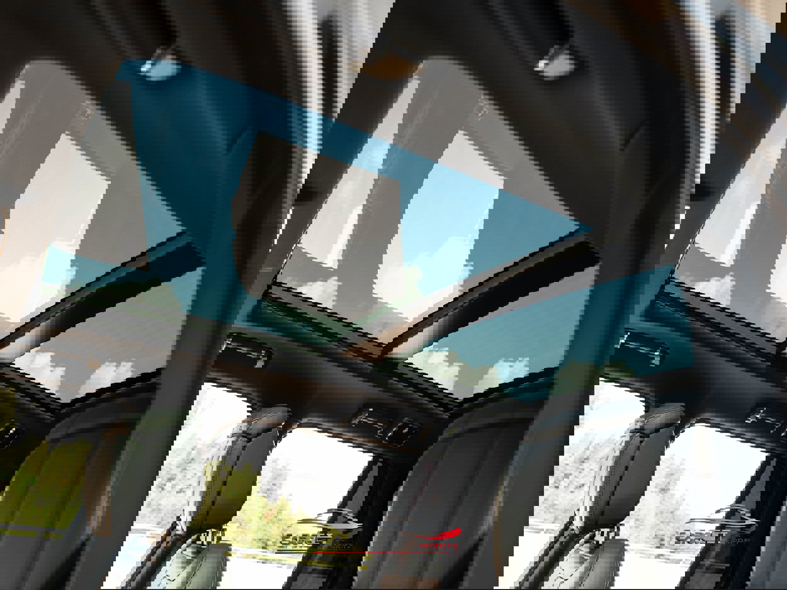 Used 2020 Land Rover Range Rover HSE image 39