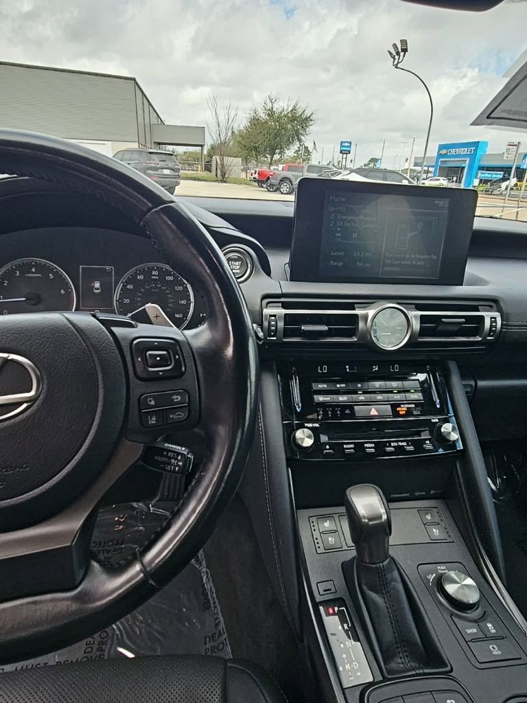 Used 2022 Lexus IS 300 w/ Premium Package RWD image 14