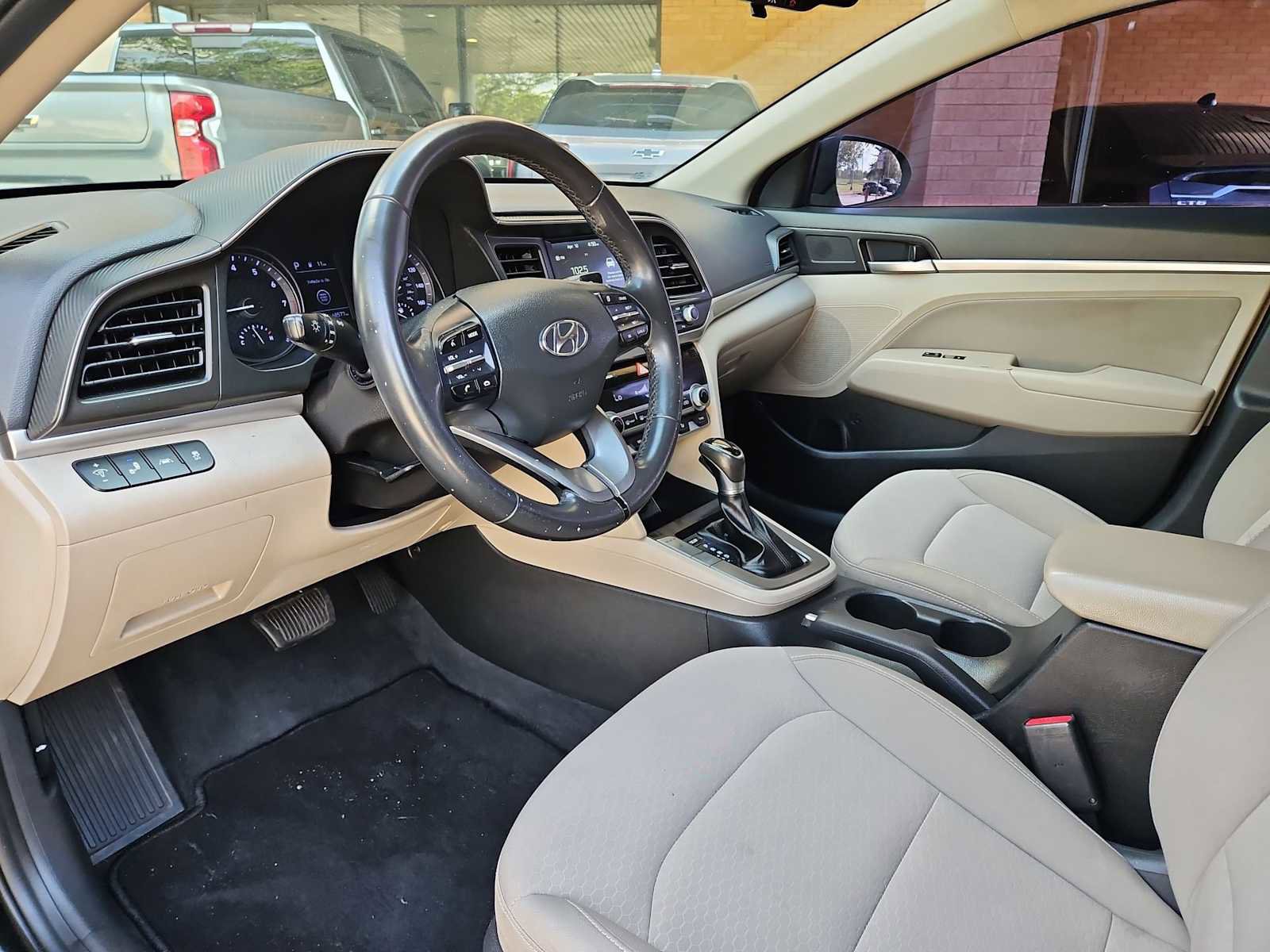 Used 2019 Hyundai Elantra Value Edition image 10
