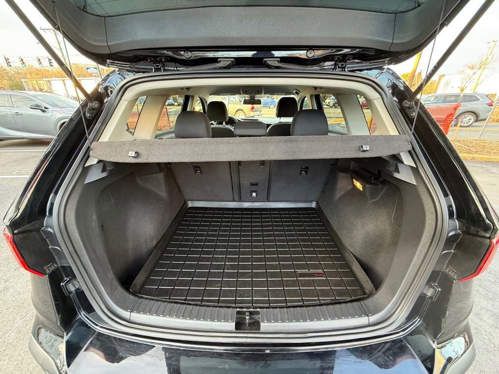 Used 2022 Volkswagen Taos S image 24