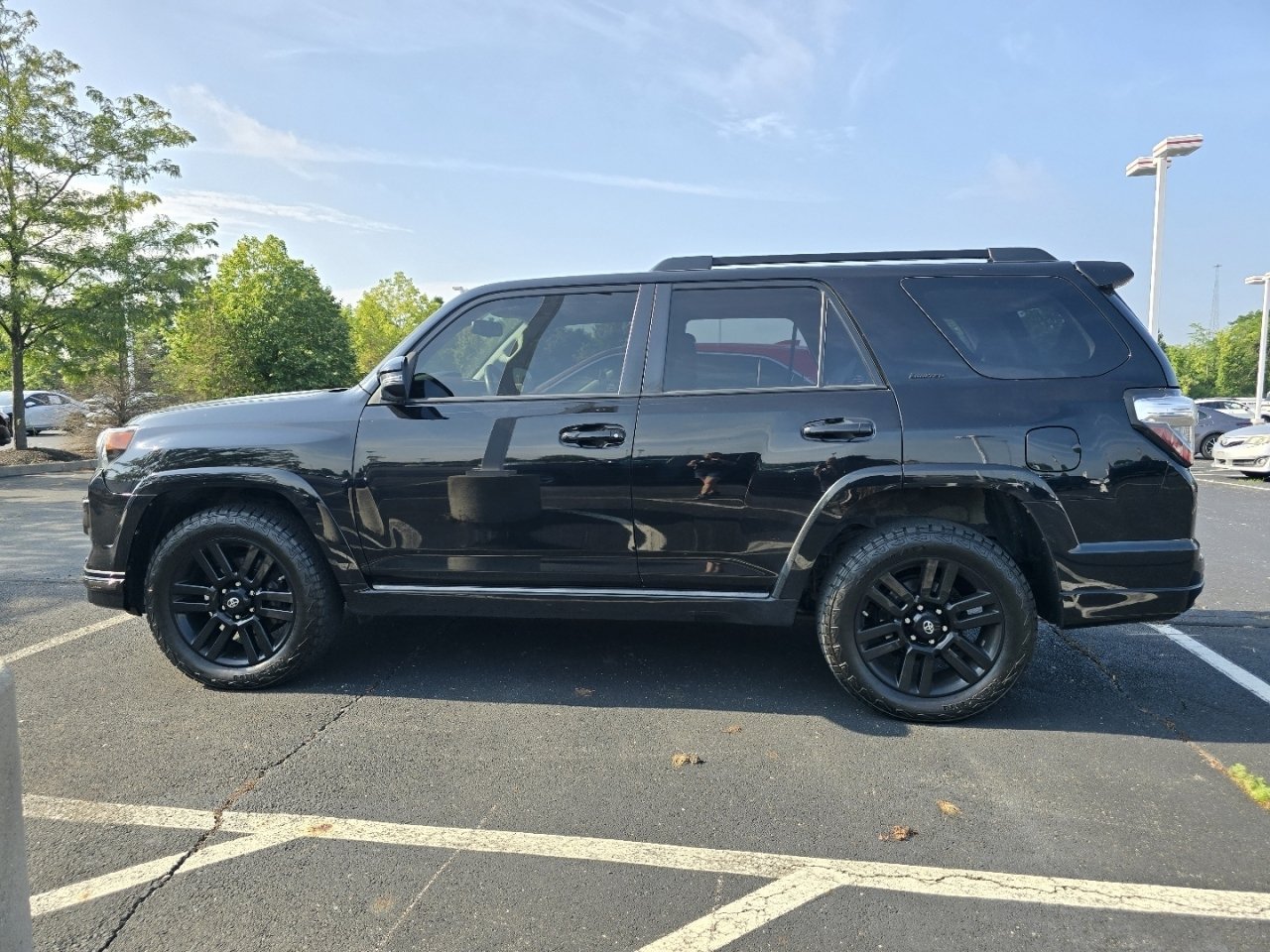 Used 2019 Toyota 4Runner Limited AWD/4WD image 4