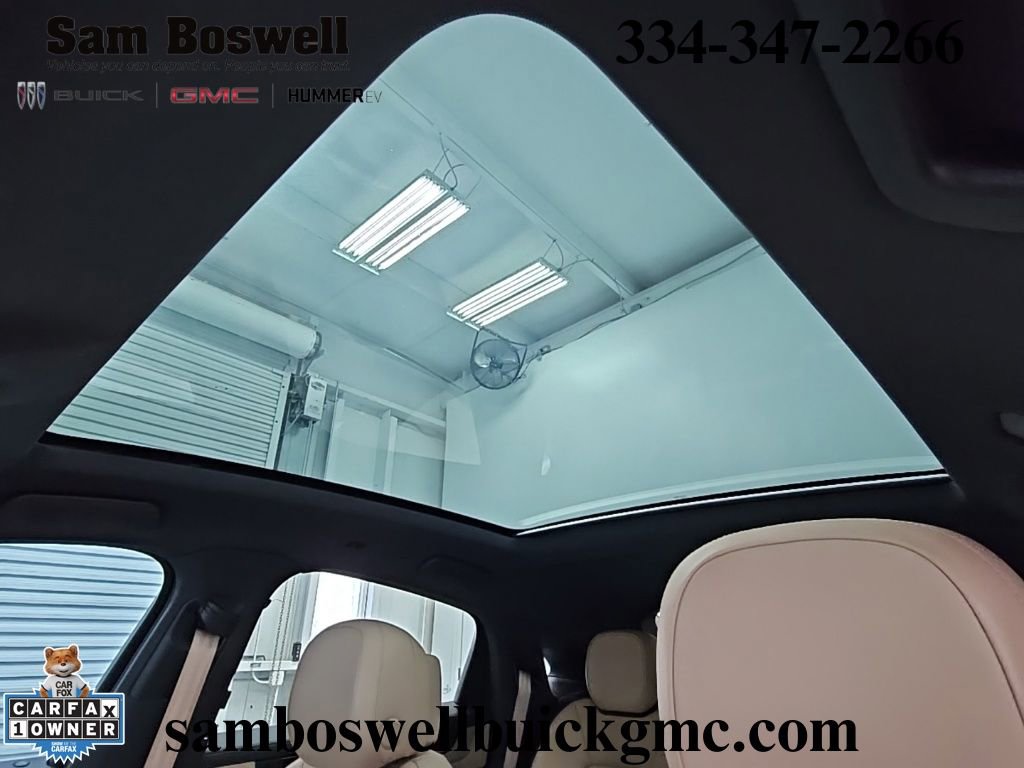 Used 2025 Porsche Cayenne Coupe image 29