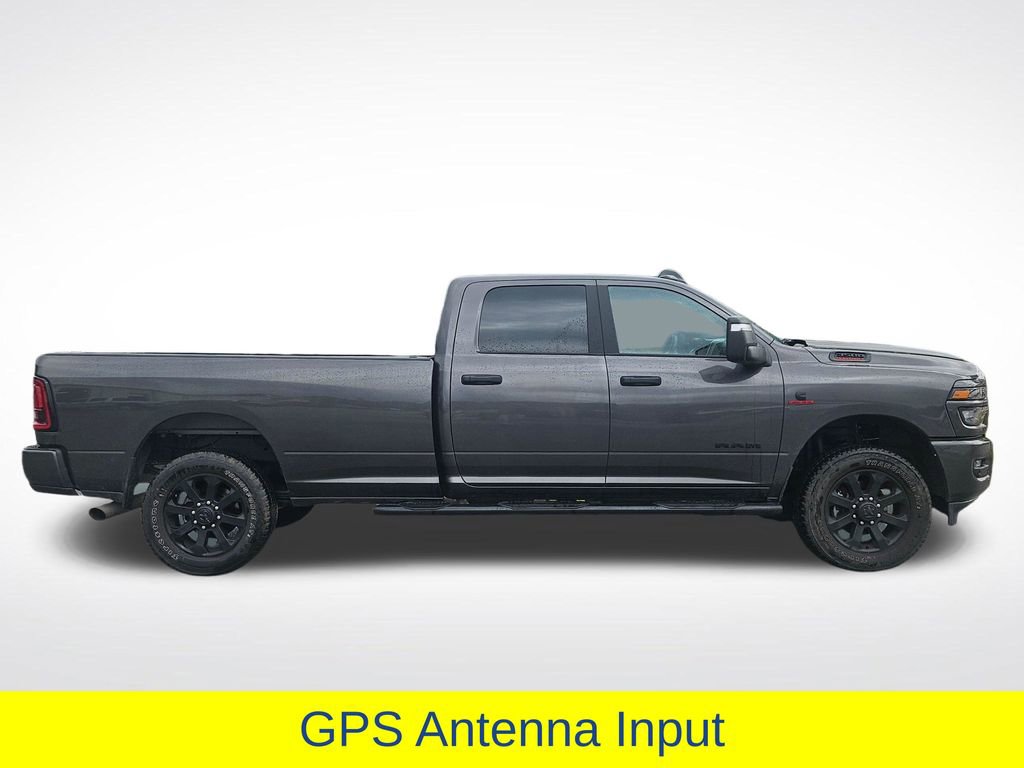 Used 2025 RAM 3500 Big Horn AWD/4WD image 17